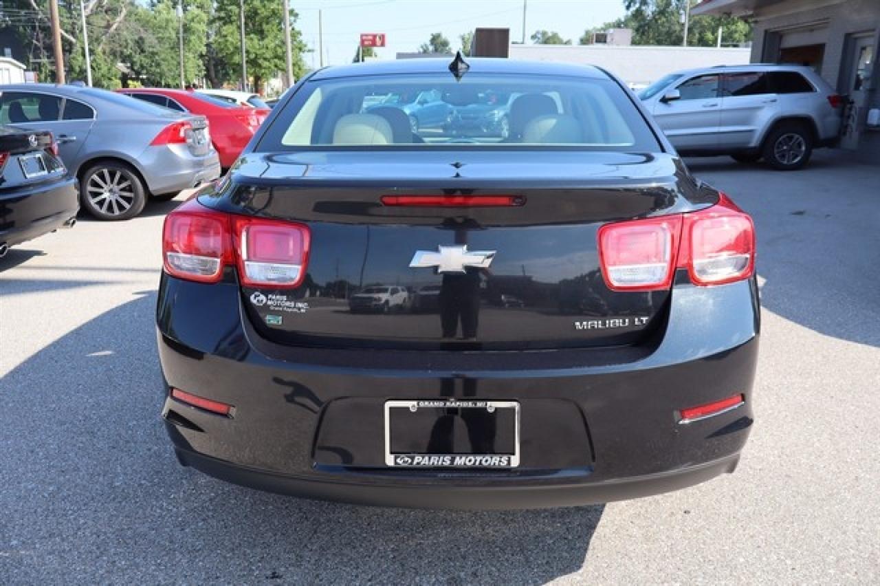 Chevrolet Malibu  2015