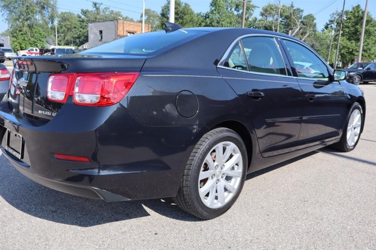 Chevrolet Malibu  2015