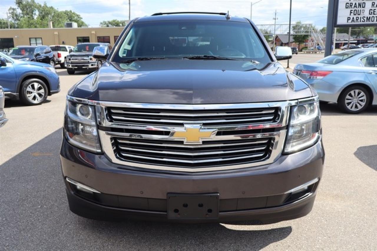 Chevrolet Suburban  2018