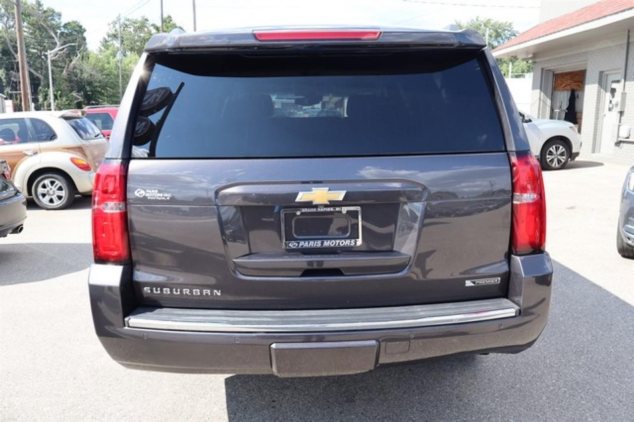 Chevrolet Suburban  2018