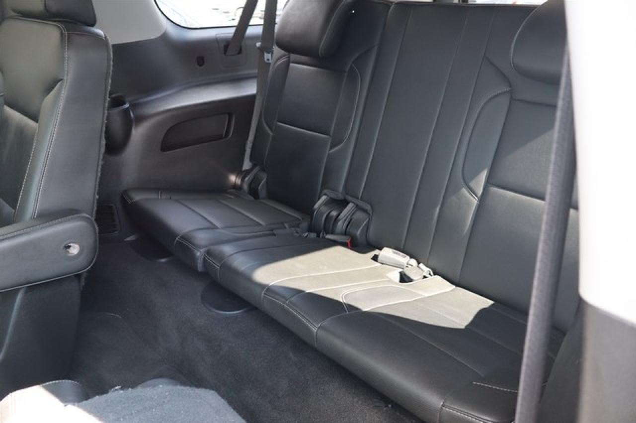 Chevrolet Suburban  2018