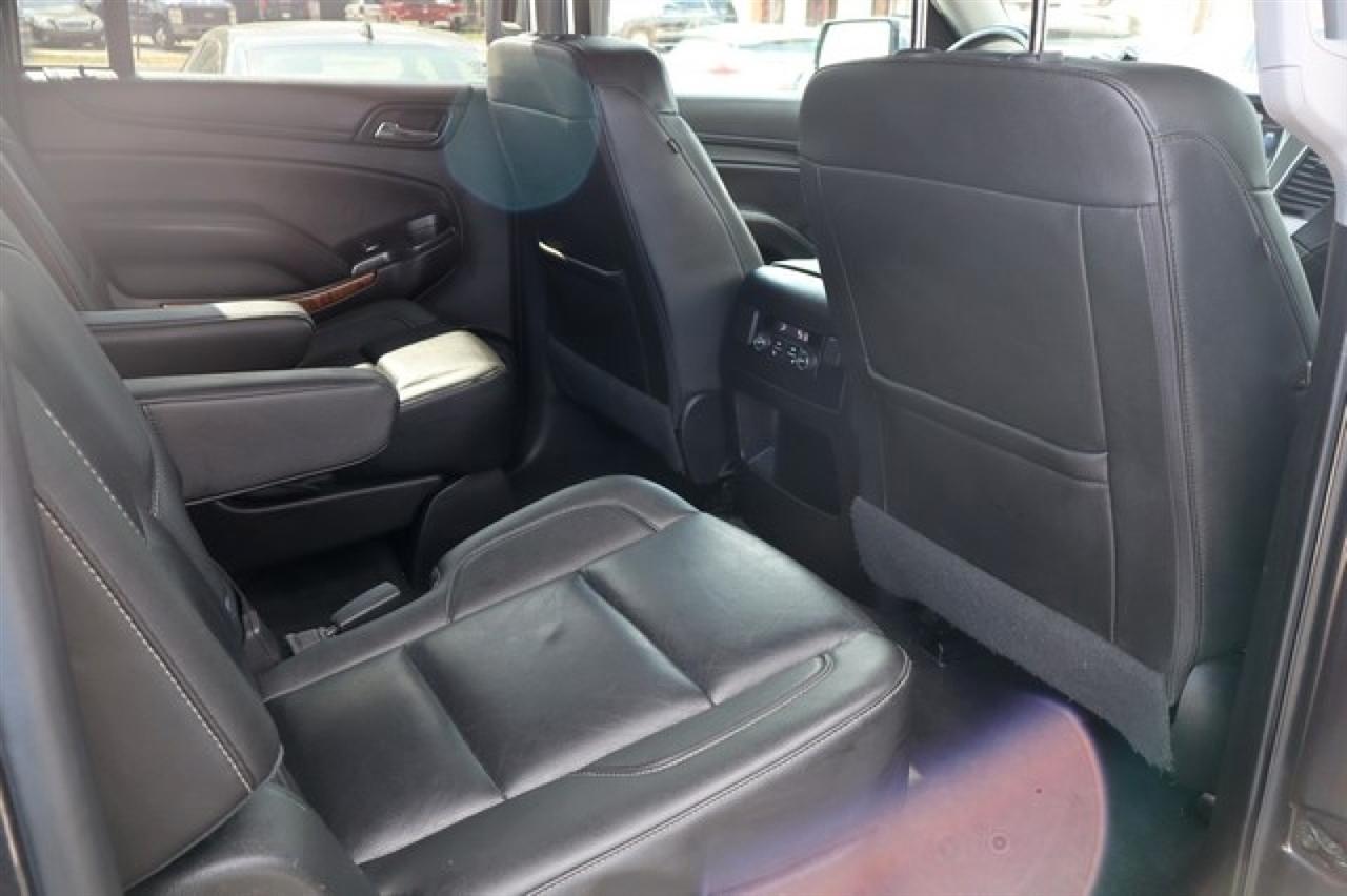Chevrolet Suburban  2018