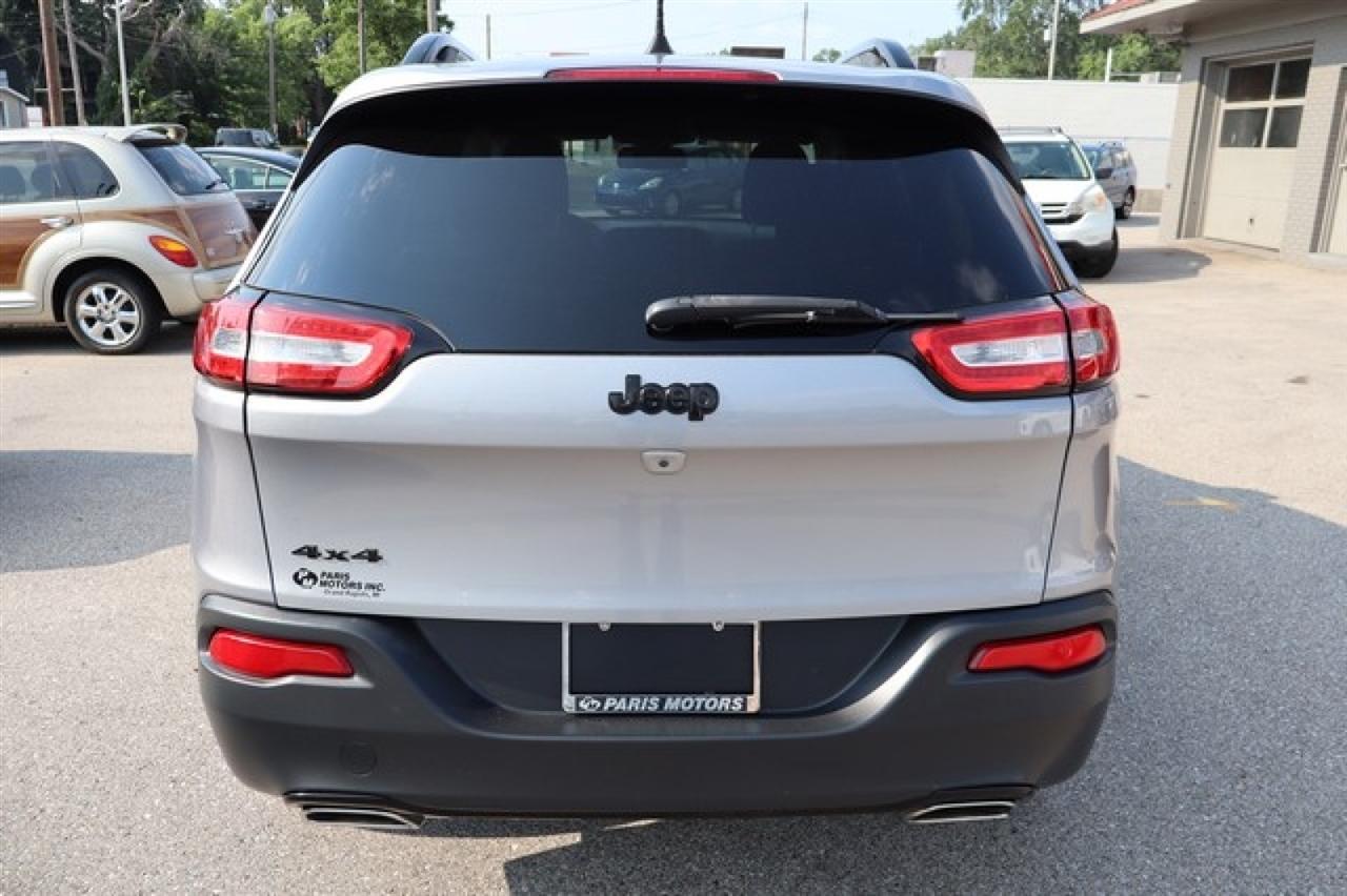 Jeep Cherokee  2016