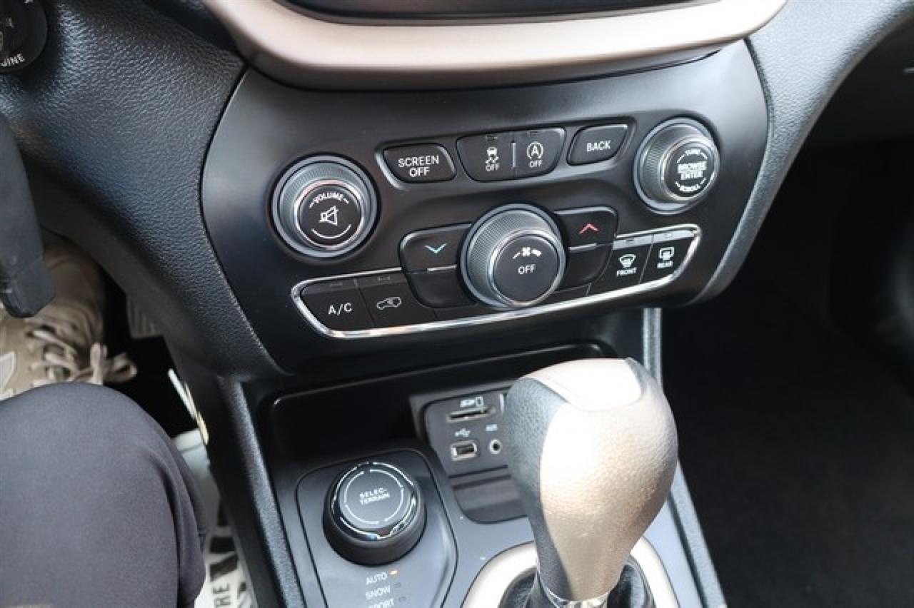 Jeep Cherokee  2016