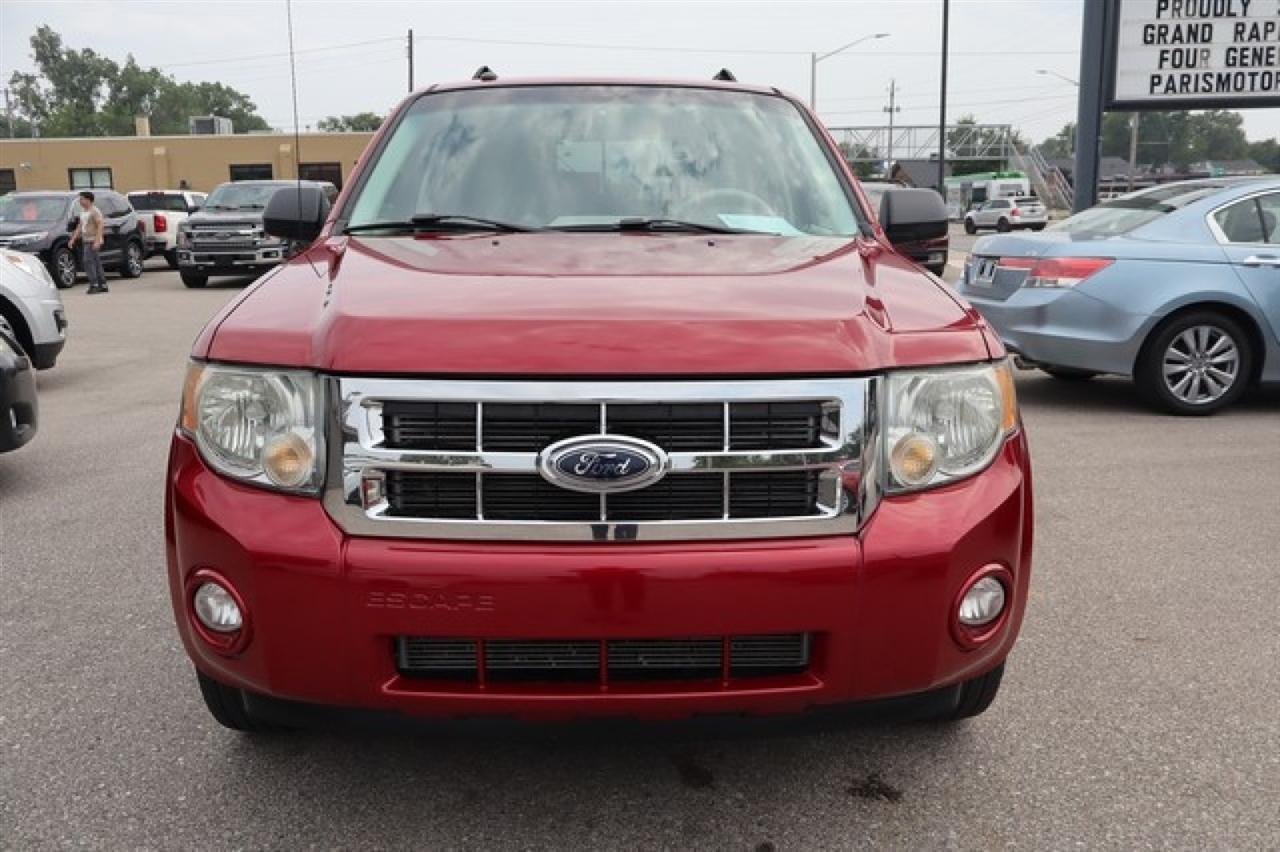 Ford Escape  2008