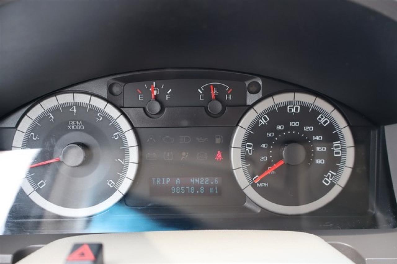 Ford Escape  2008