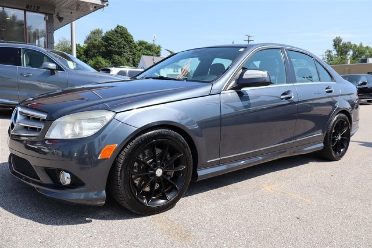 Mercedes-Benz C-Class  2009