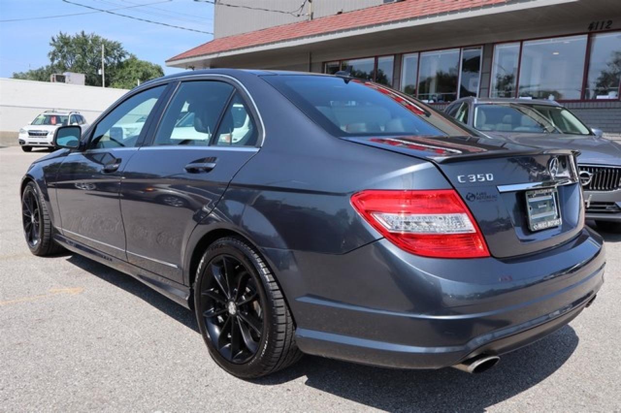 Mercedes-Benz C-Class  2009