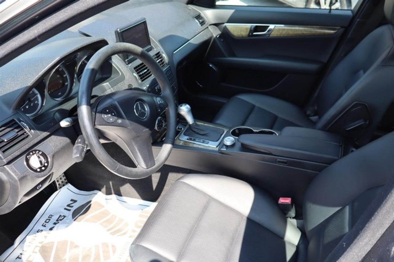 Mercedes-Benz C-Class  2009