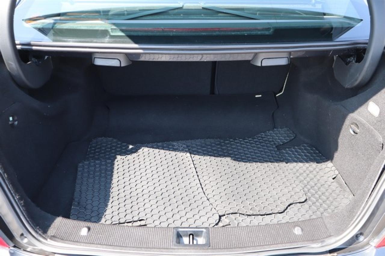 Mercedes-Benz C-Class  2009