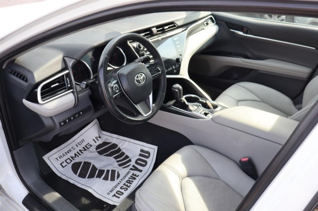 Toyota Camry  2018