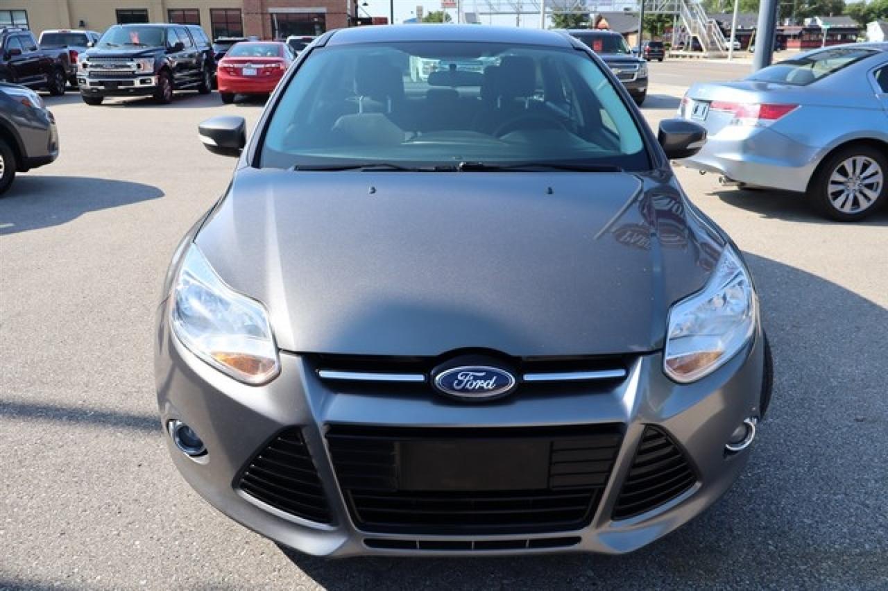 Ford Focus  2012