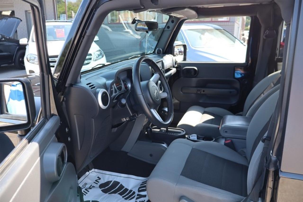 Jeep Wrangler  2010