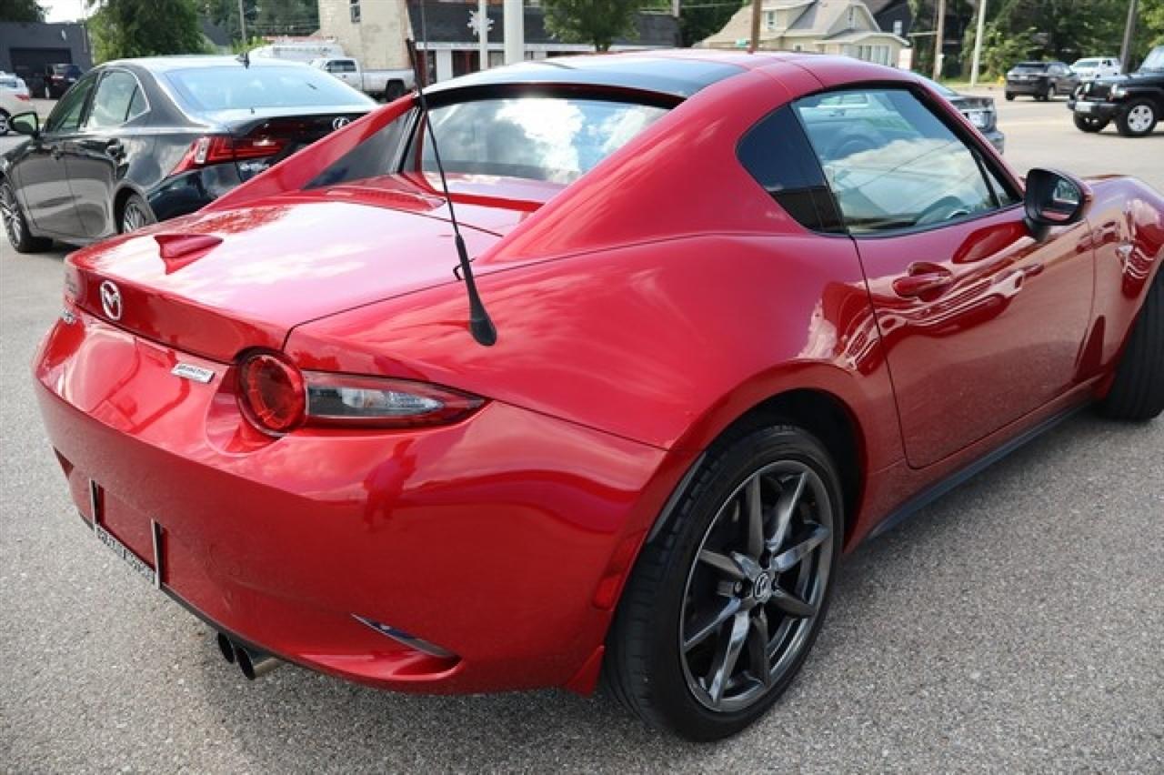 Mazda MX-5 Miata RF  2017