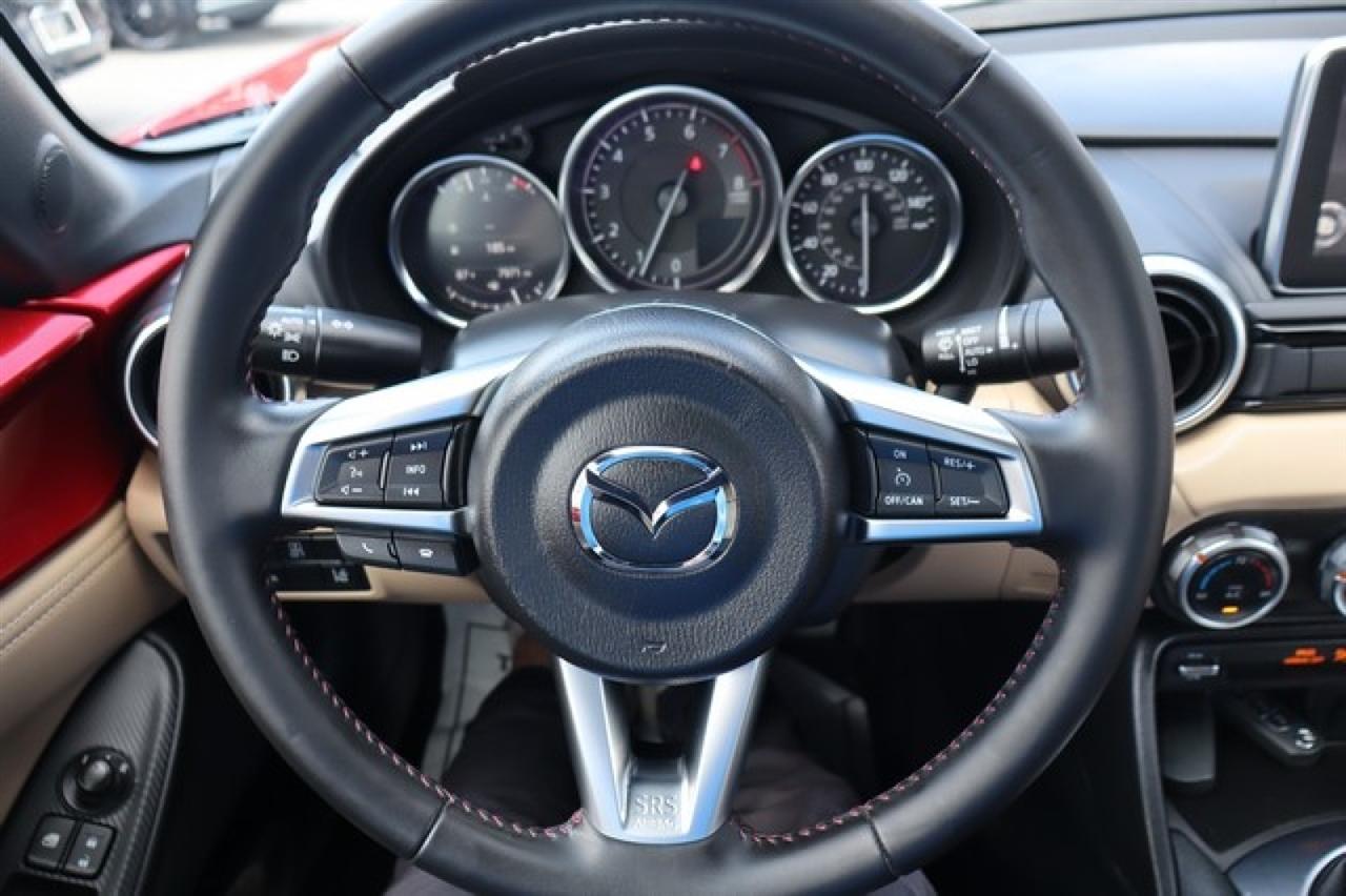 Mazda MX-5 Miata RF  2017
