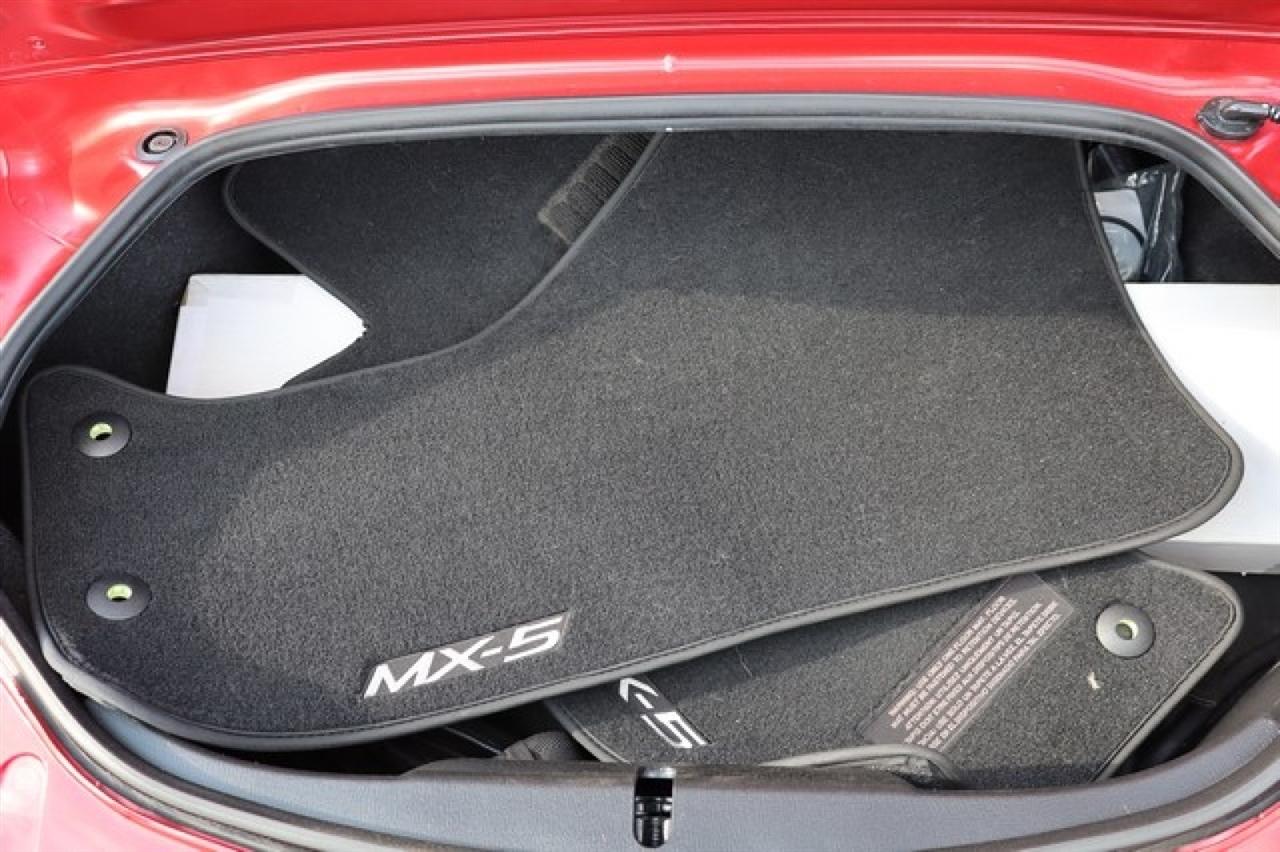 Mazda MX-5 Miata RF  2017