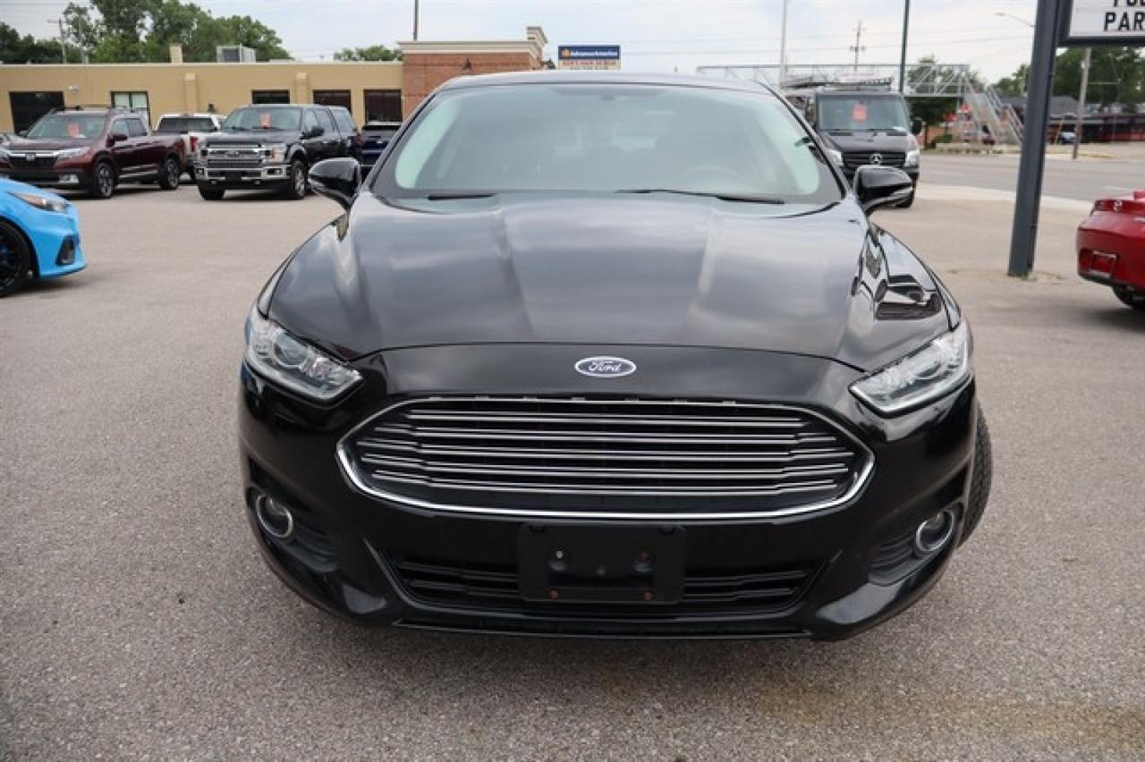 Ford Fusion  2016