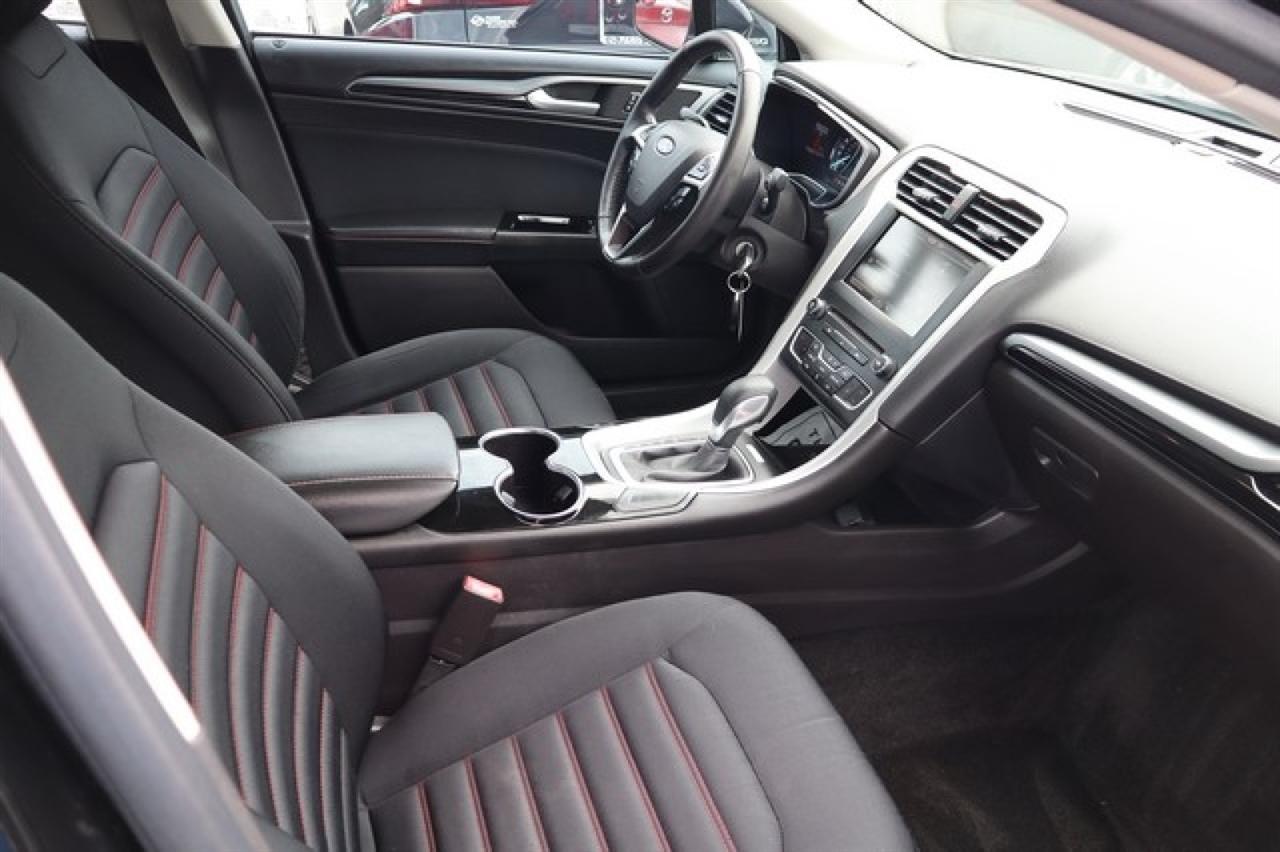 Ford Fusion  2016