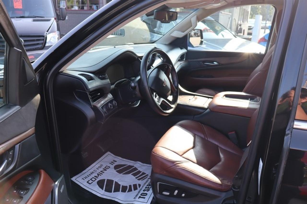 Cadillac Escalade  2015