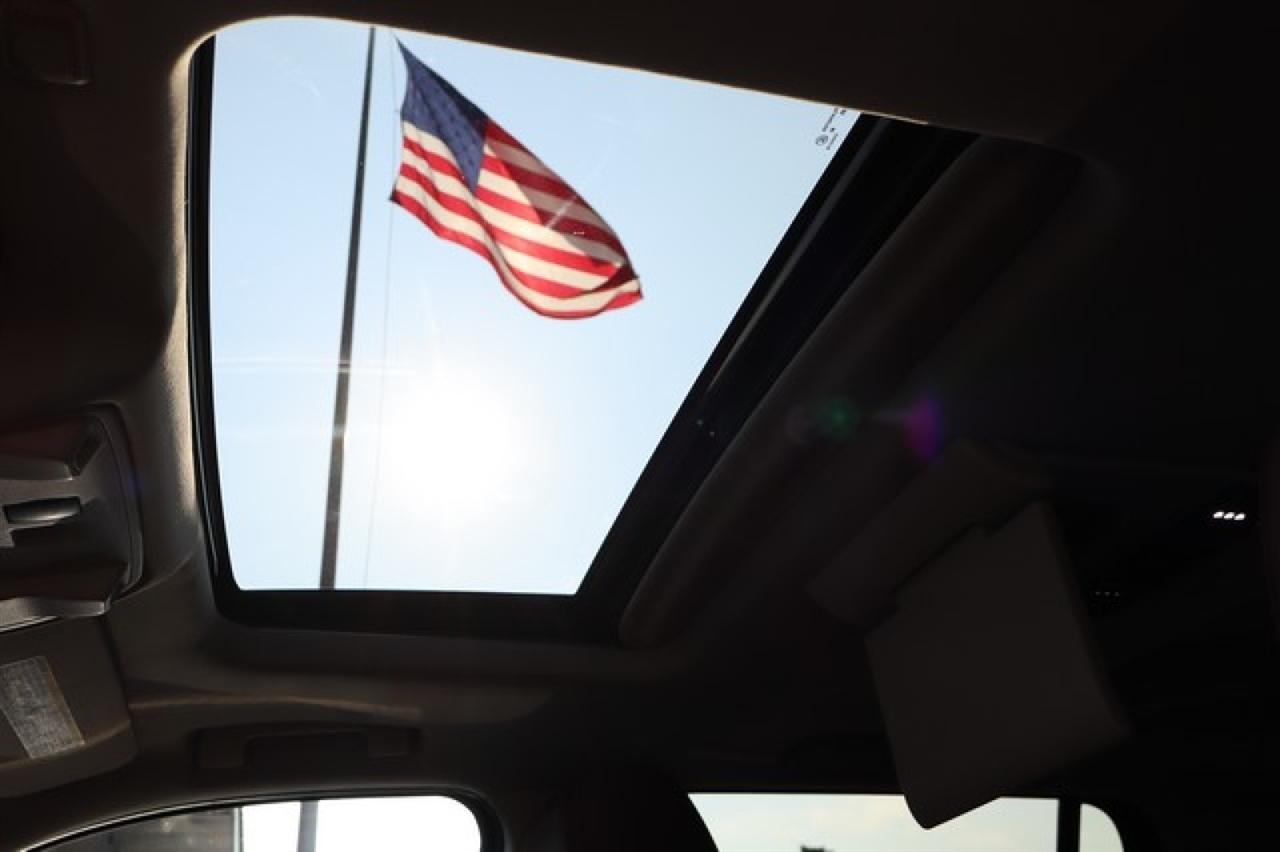 Cadillac Escalade  2015