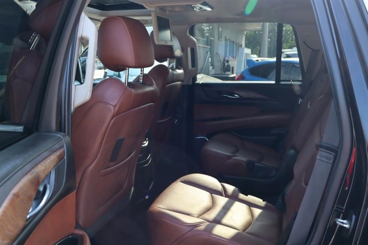Cadillac Escalade  2015