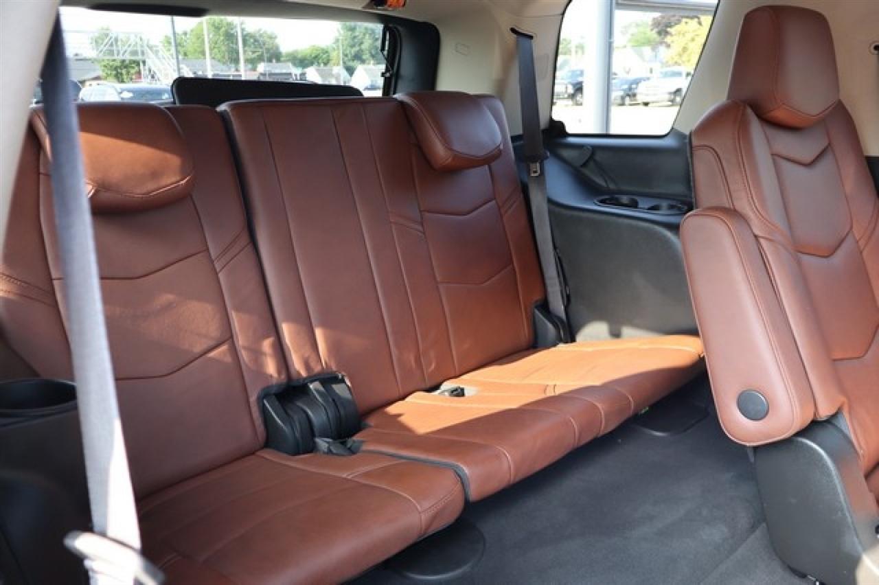 Cadillac Escalade  2015