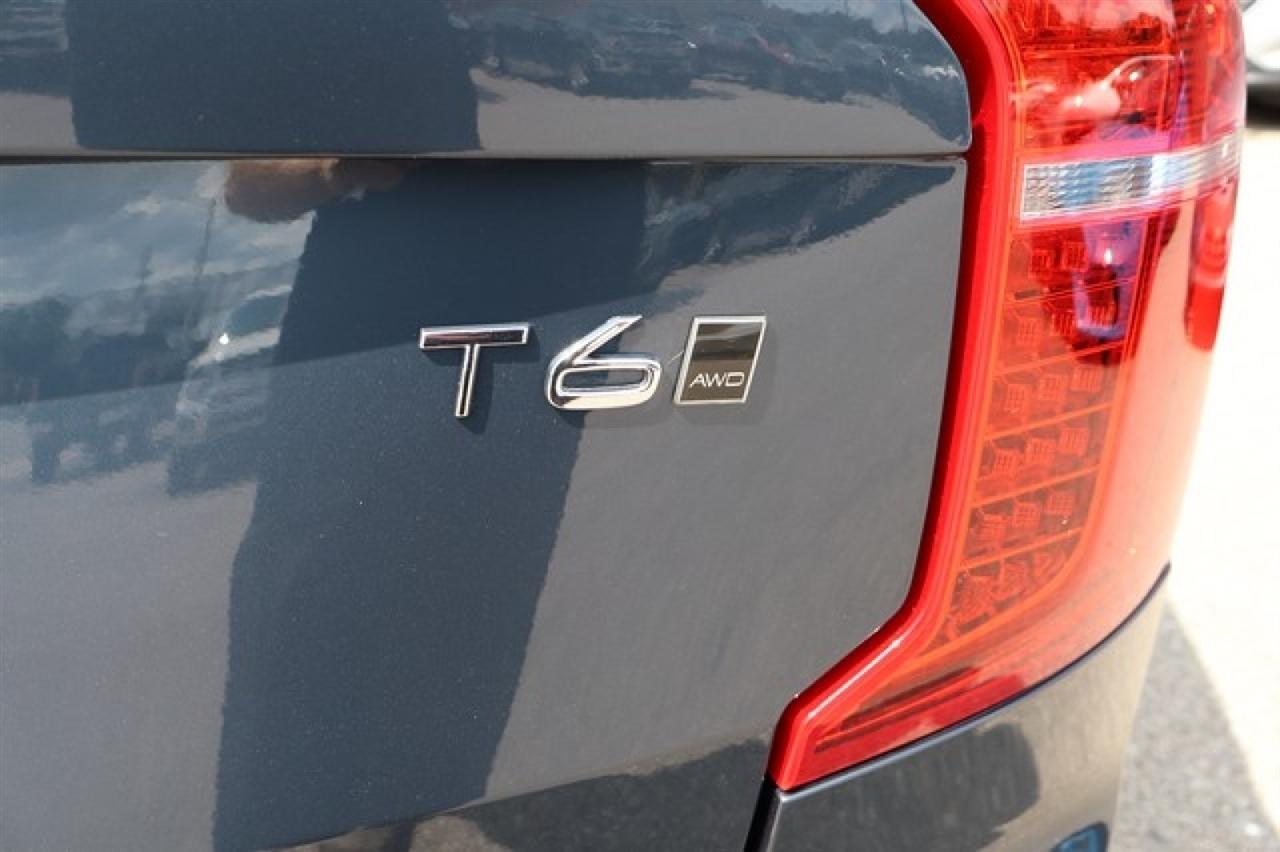 Volvo XC90  2018