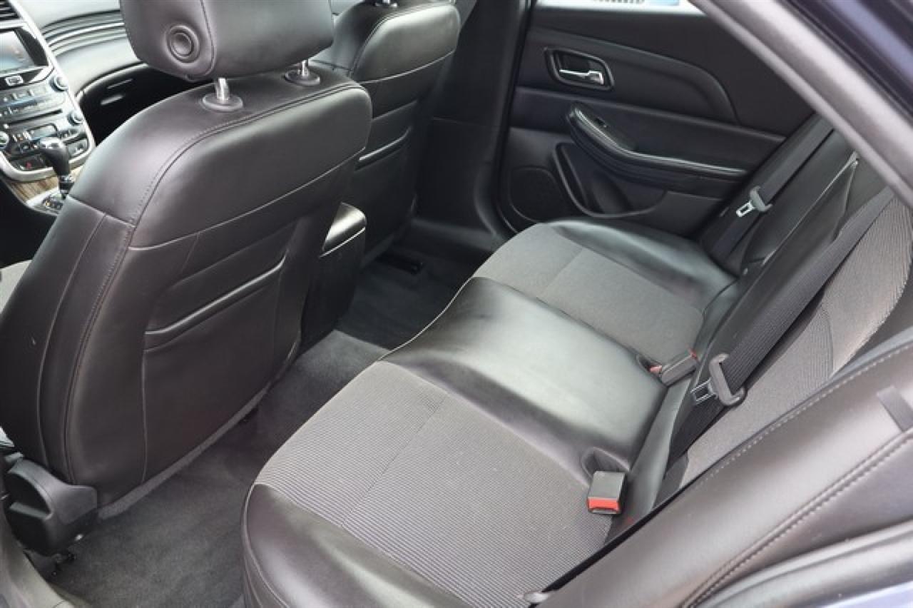 Chevrolet Malibu  2015