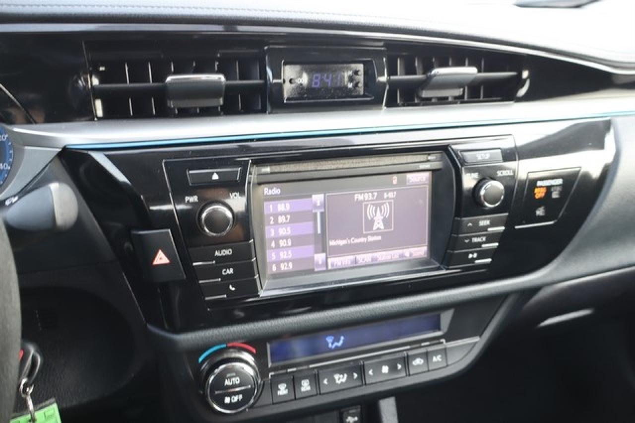Toyota Corolla  2014