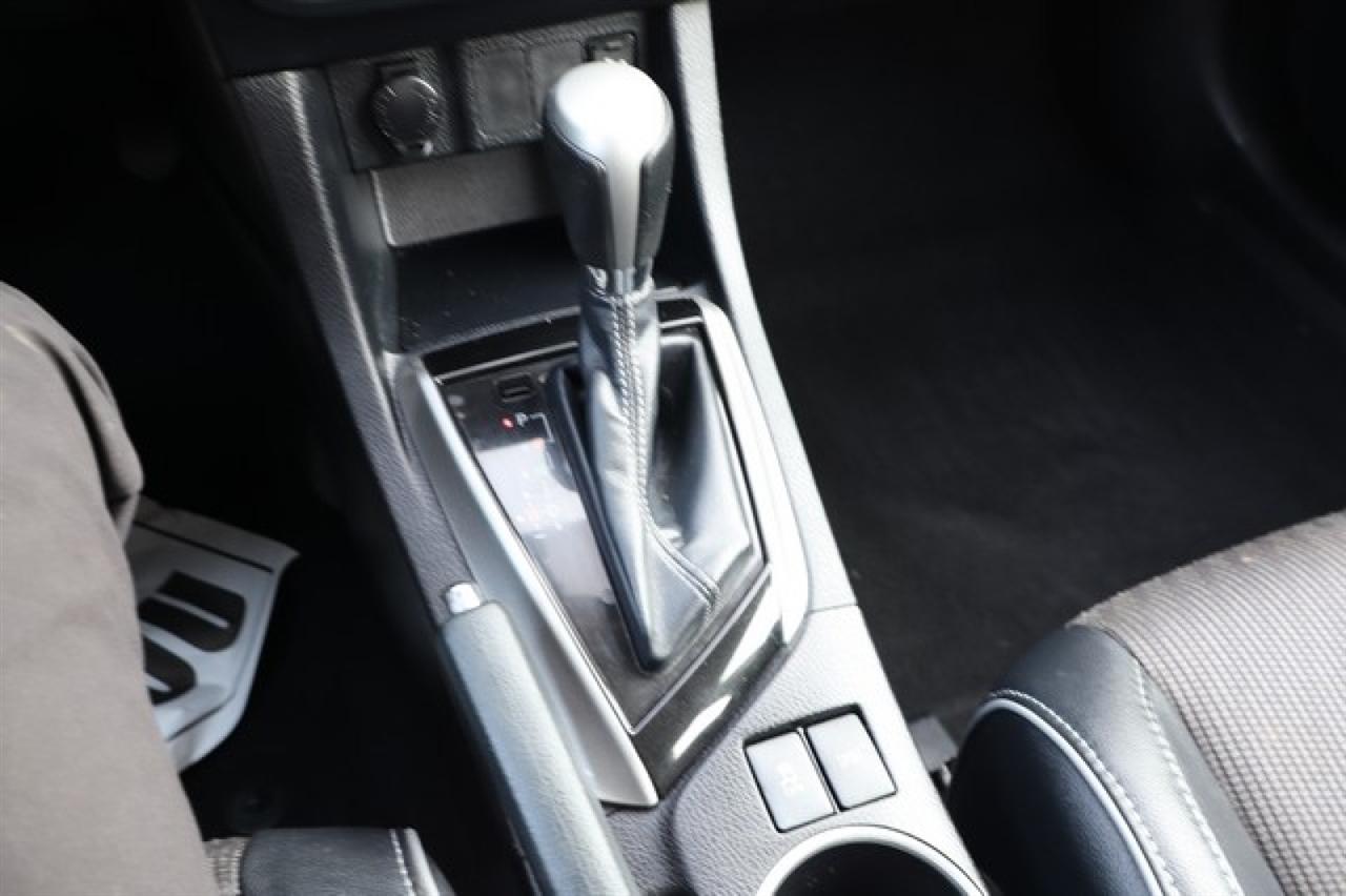 Toyota Corolla  2014