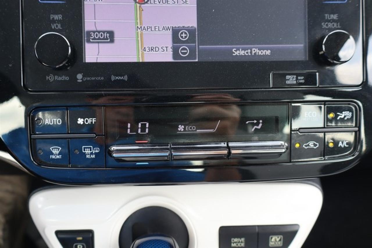 Toyota Prius  2017