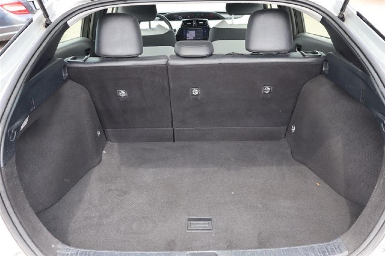 Toyota Prius  2017