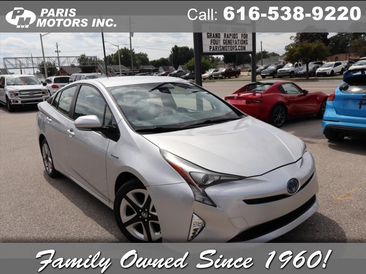 2017 Toyota Prius Four Touring