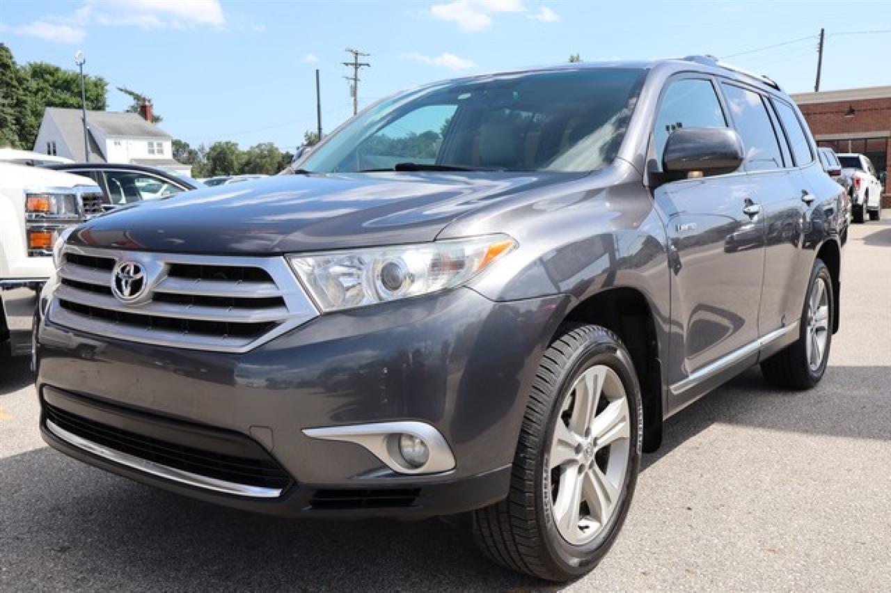 Toyota Highlander  2012