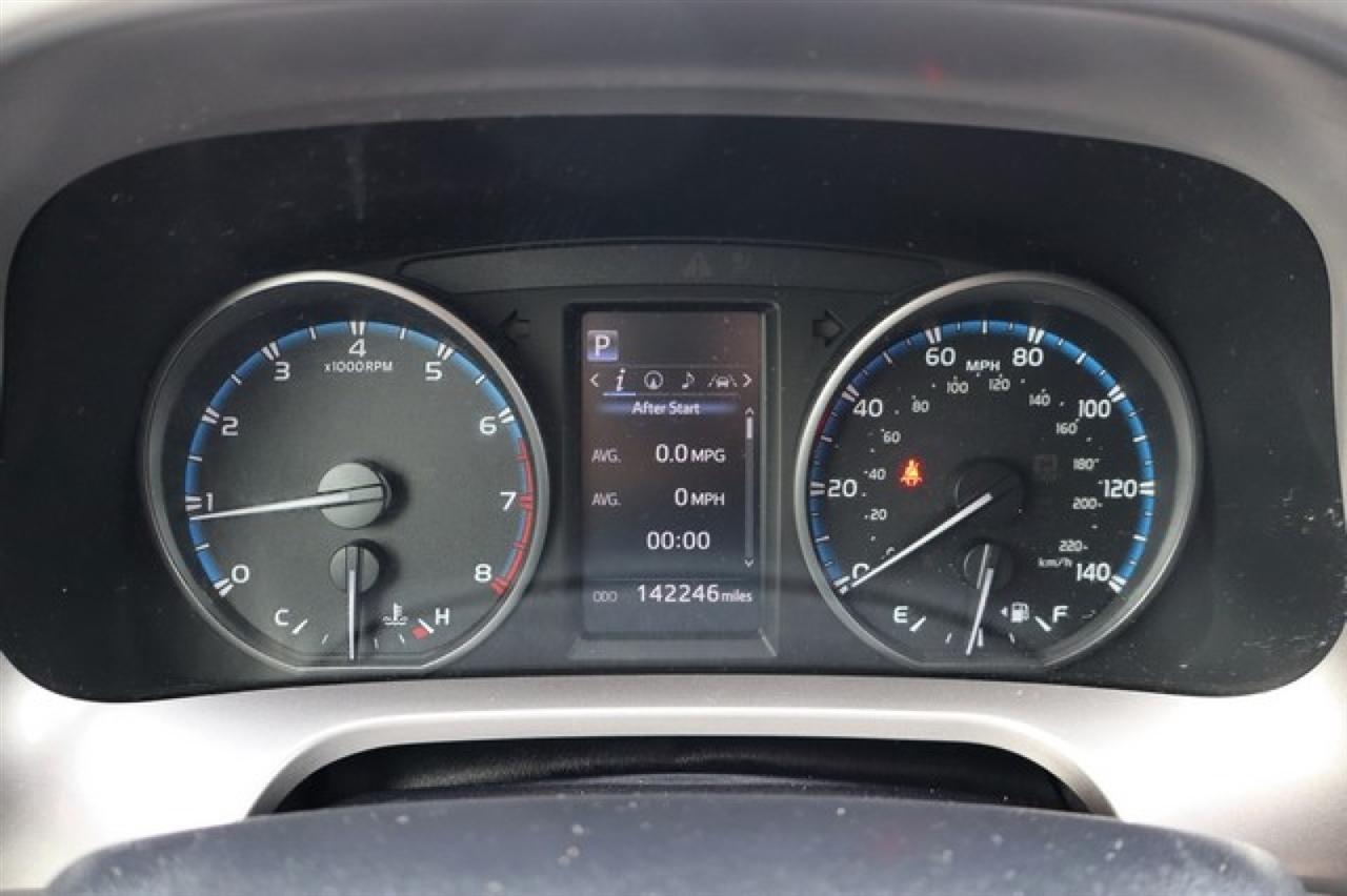 Toyota RAV4  2017