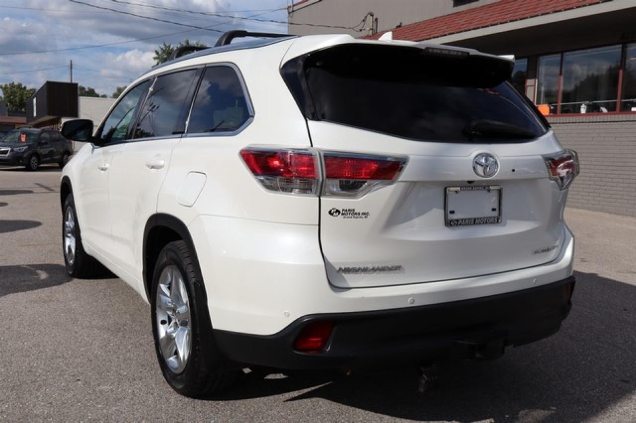 Toyota Highlander  2015