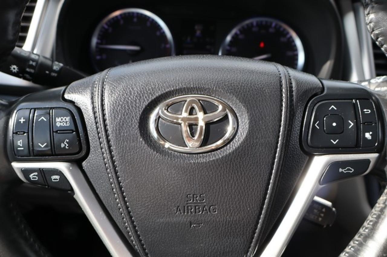 Toyota Highlander  2015