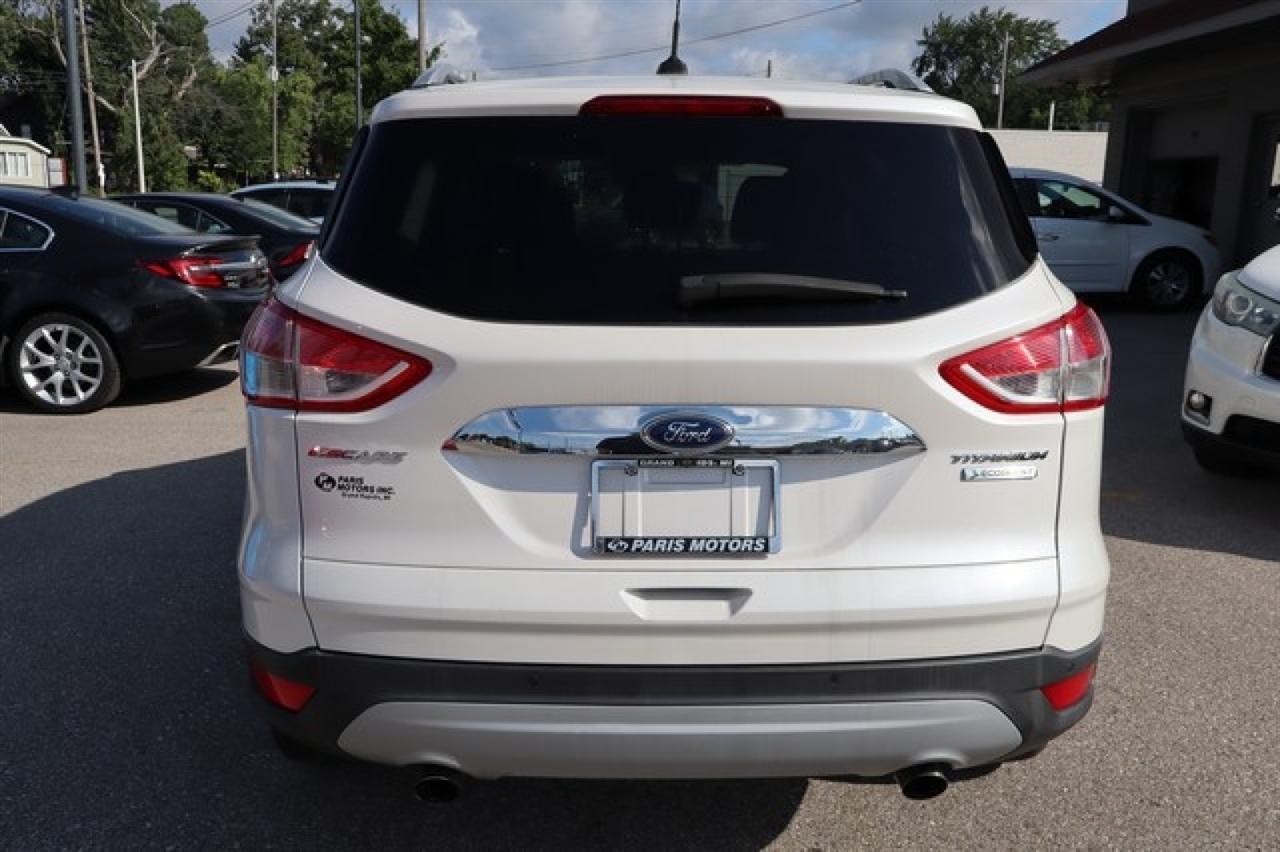 Ford Escape  2015