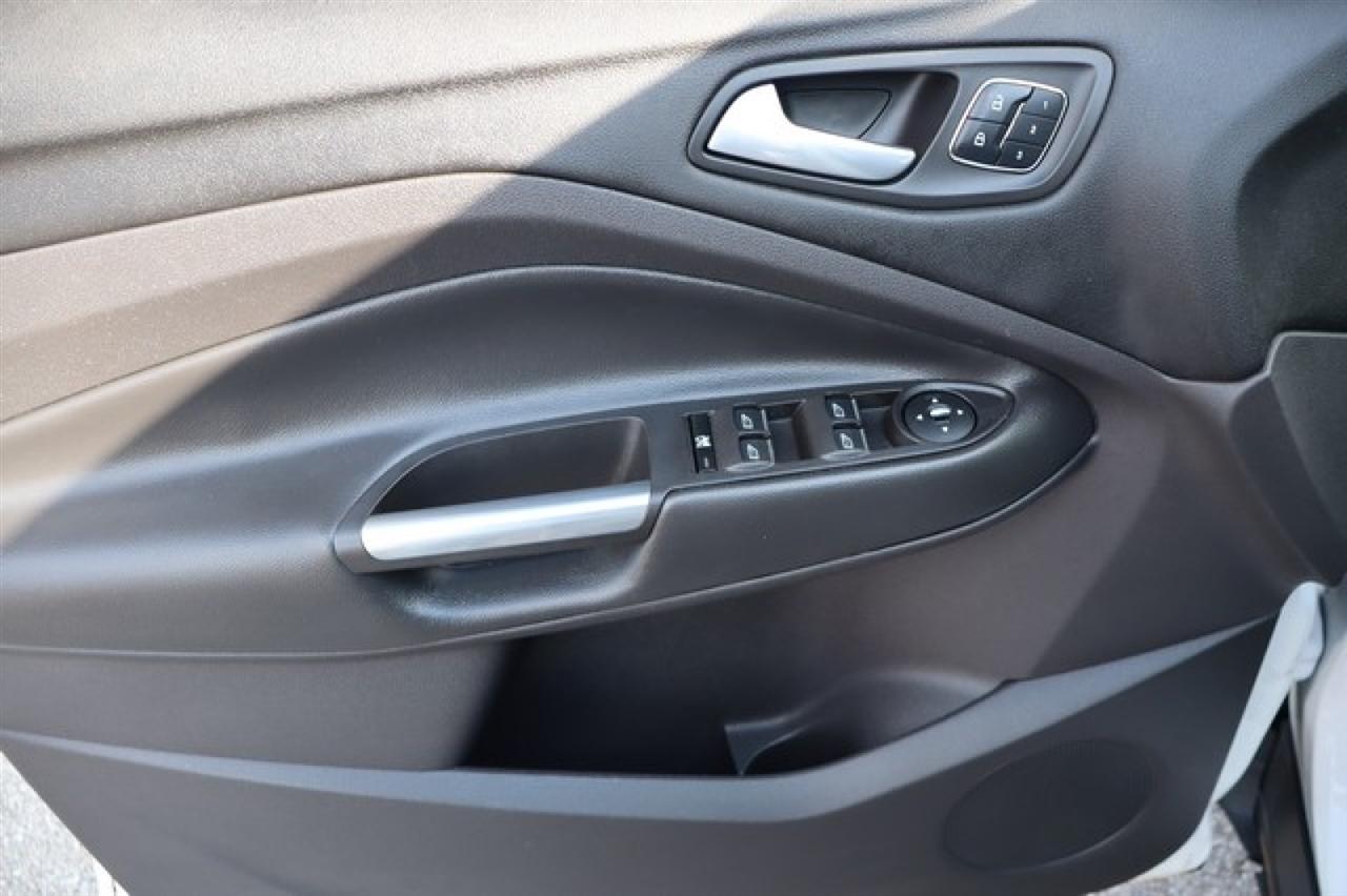 Ford Escape  2015