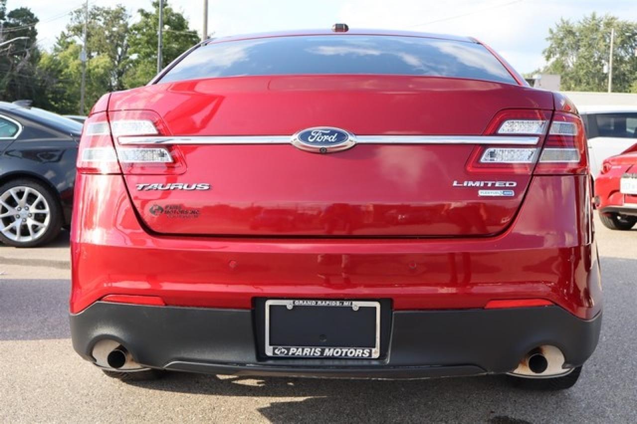 Ford Taurus  2013