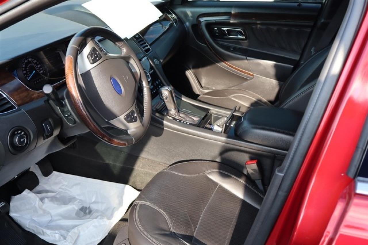 Ford Taurus  2013