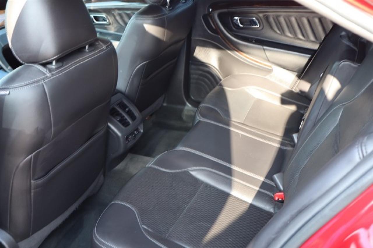 Ford Taurus  2013