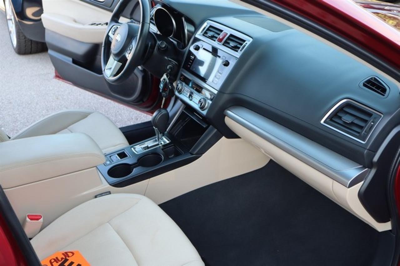 Subaru Legacy  2016