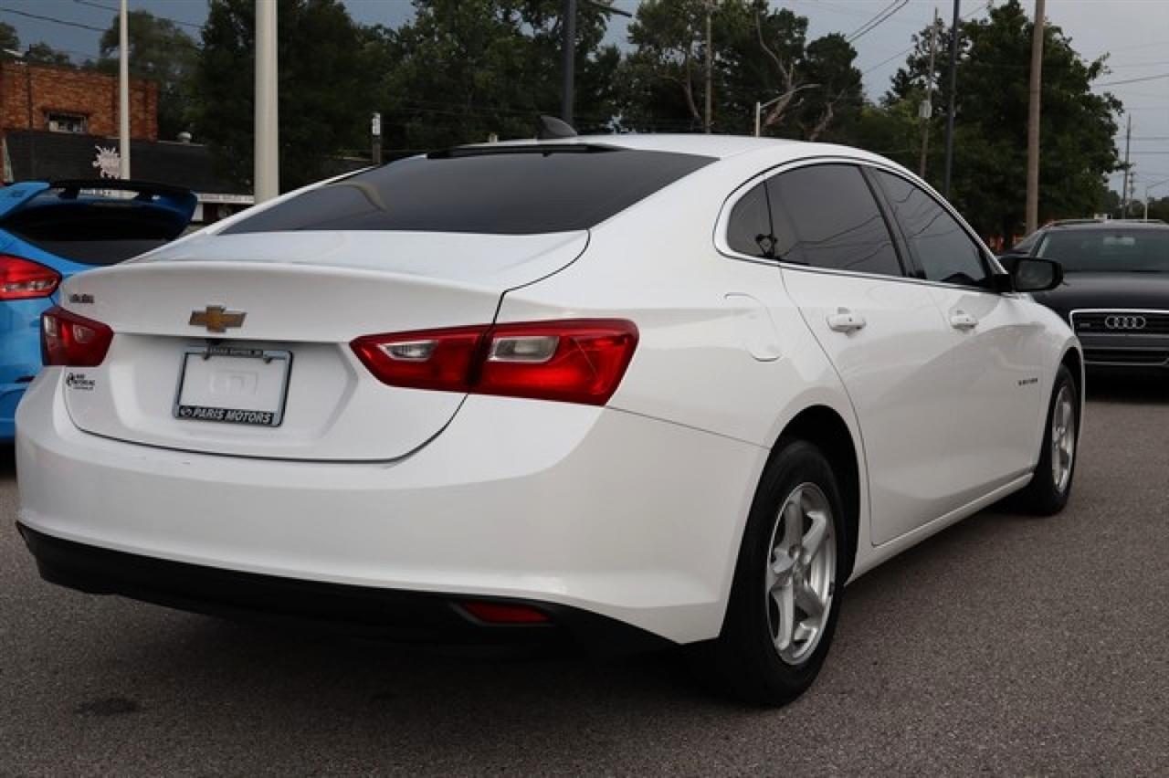 Chevrolet Malibu  2018