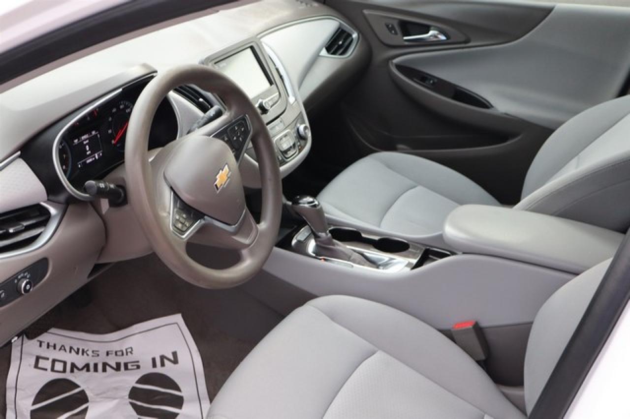 Chevrolet Malibu  2018