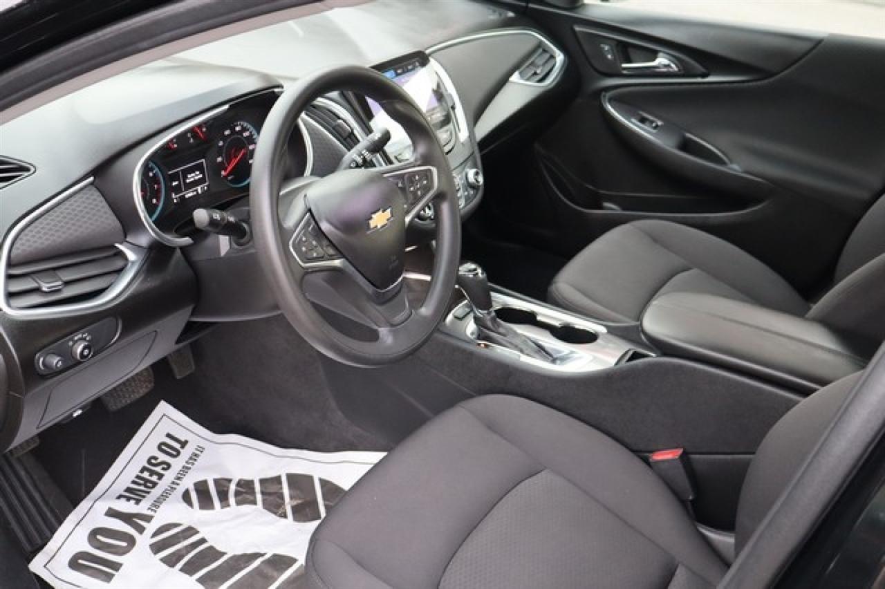 Chevrolet Malibu  2020