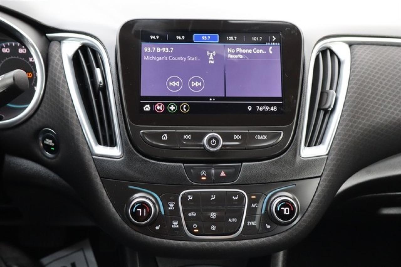Chevrolet Malibu  2020