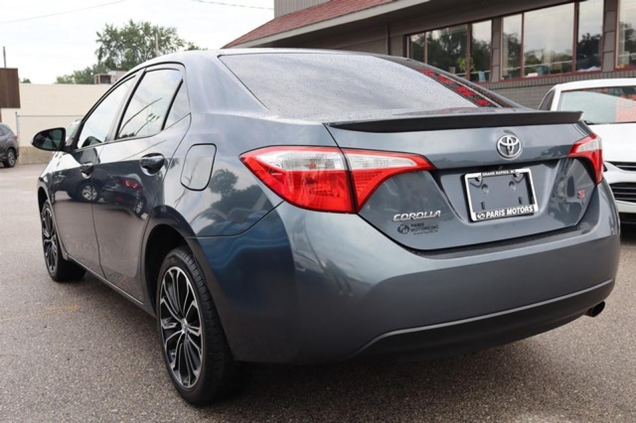 Toyota Corolla  2014