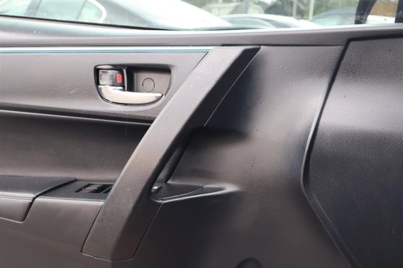 Toyota Corolla  2014
