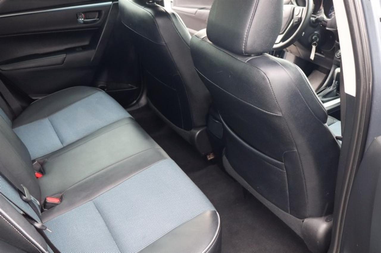 Toyota Corolla  2014